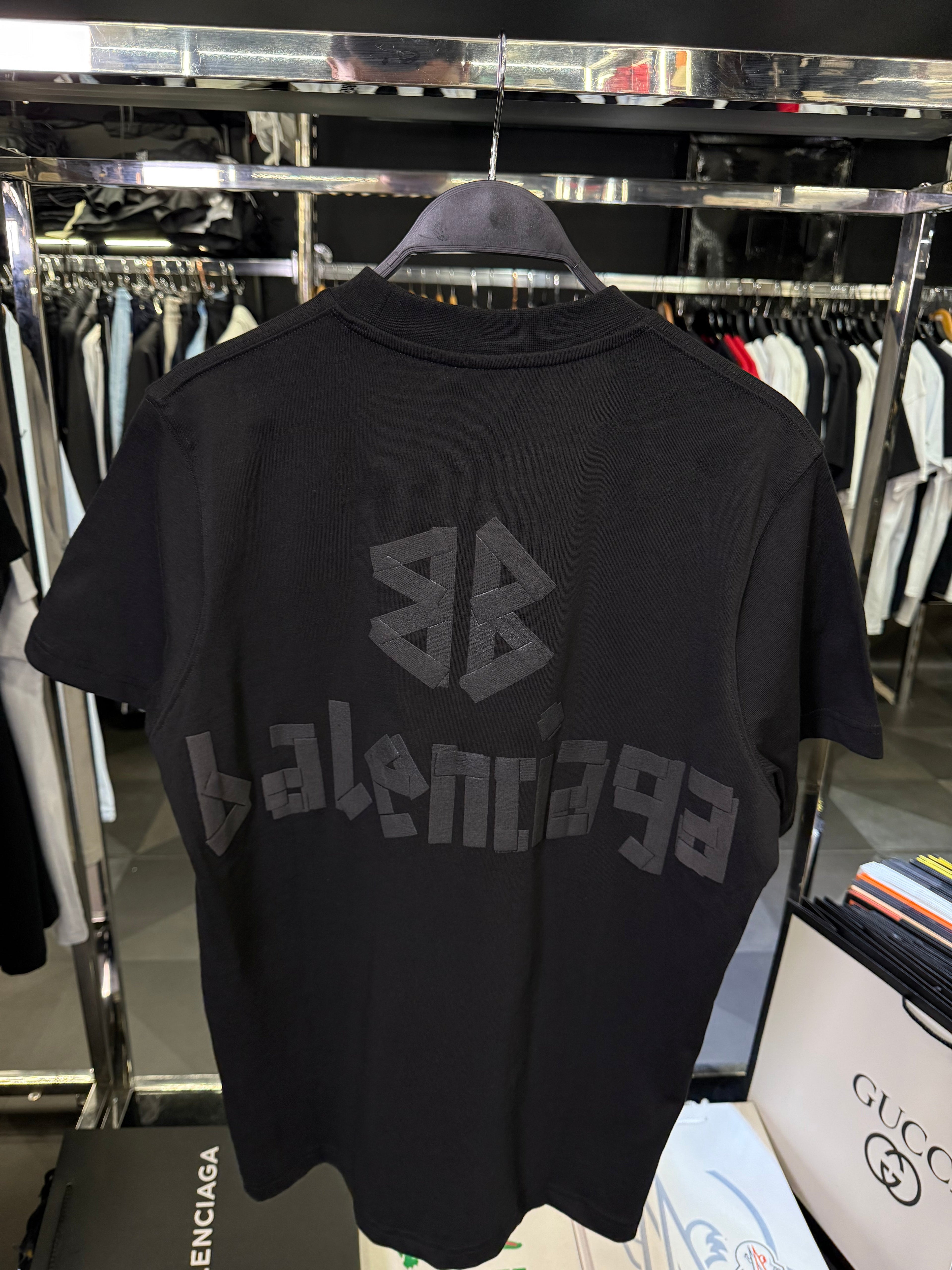 BALENCIAGA - T-SHIRT