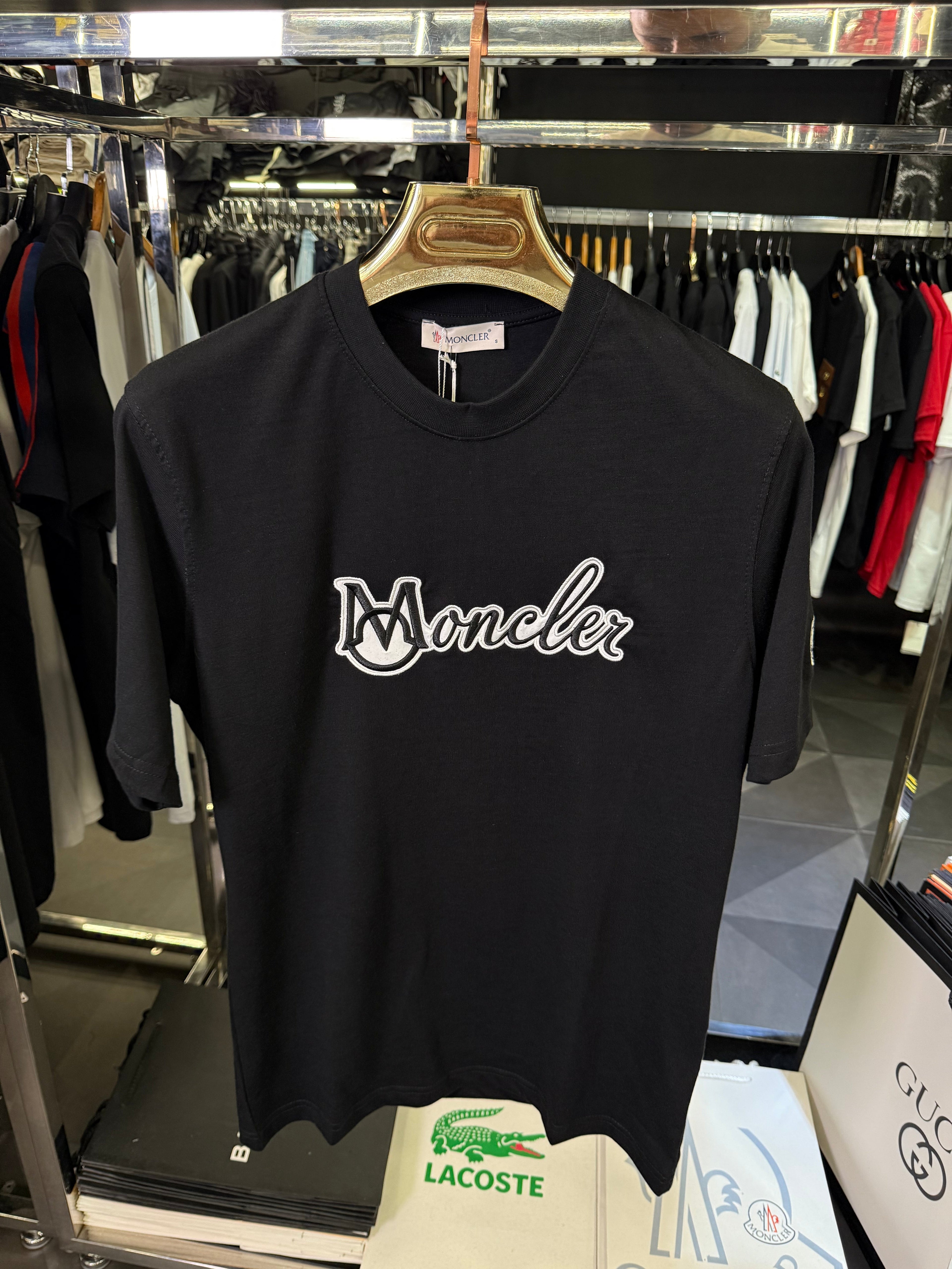 T-SHIRT - CODE 6910