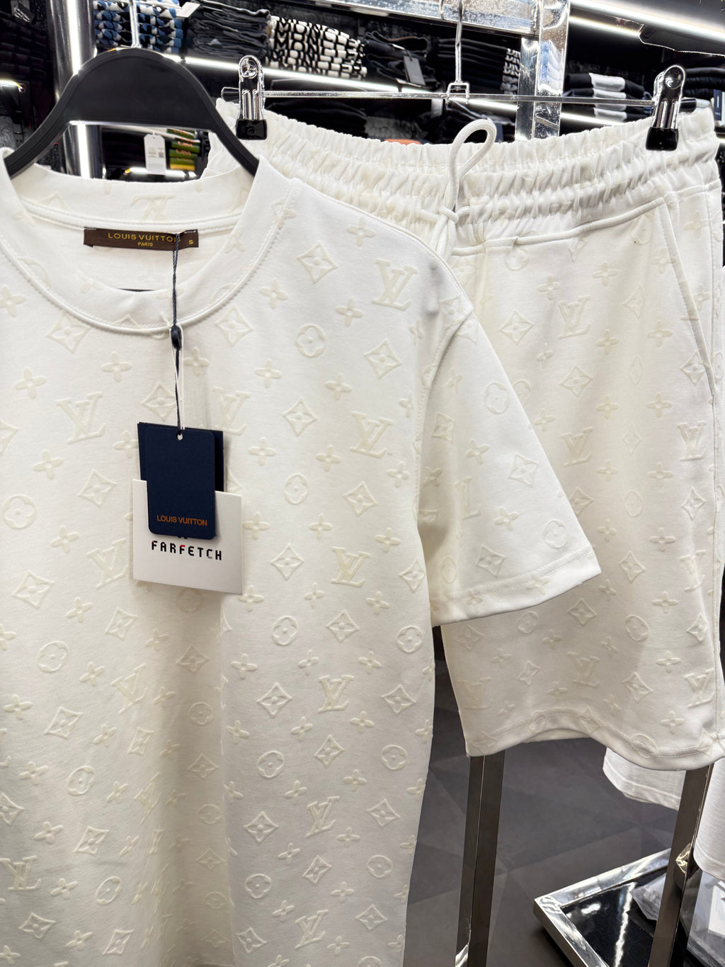 LOUIS VUITTON SET