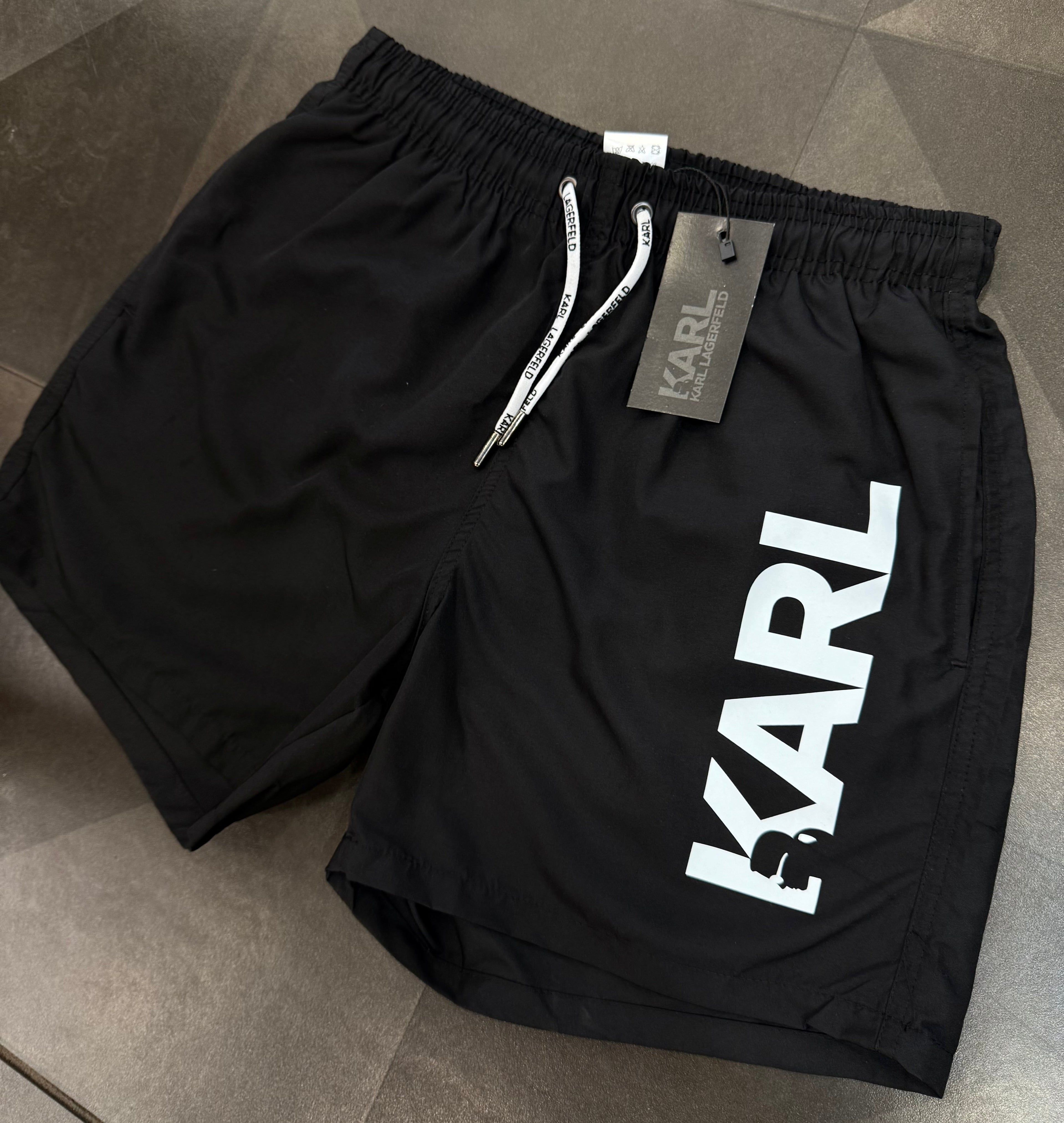 ΜΑΓΙΟ - KARL