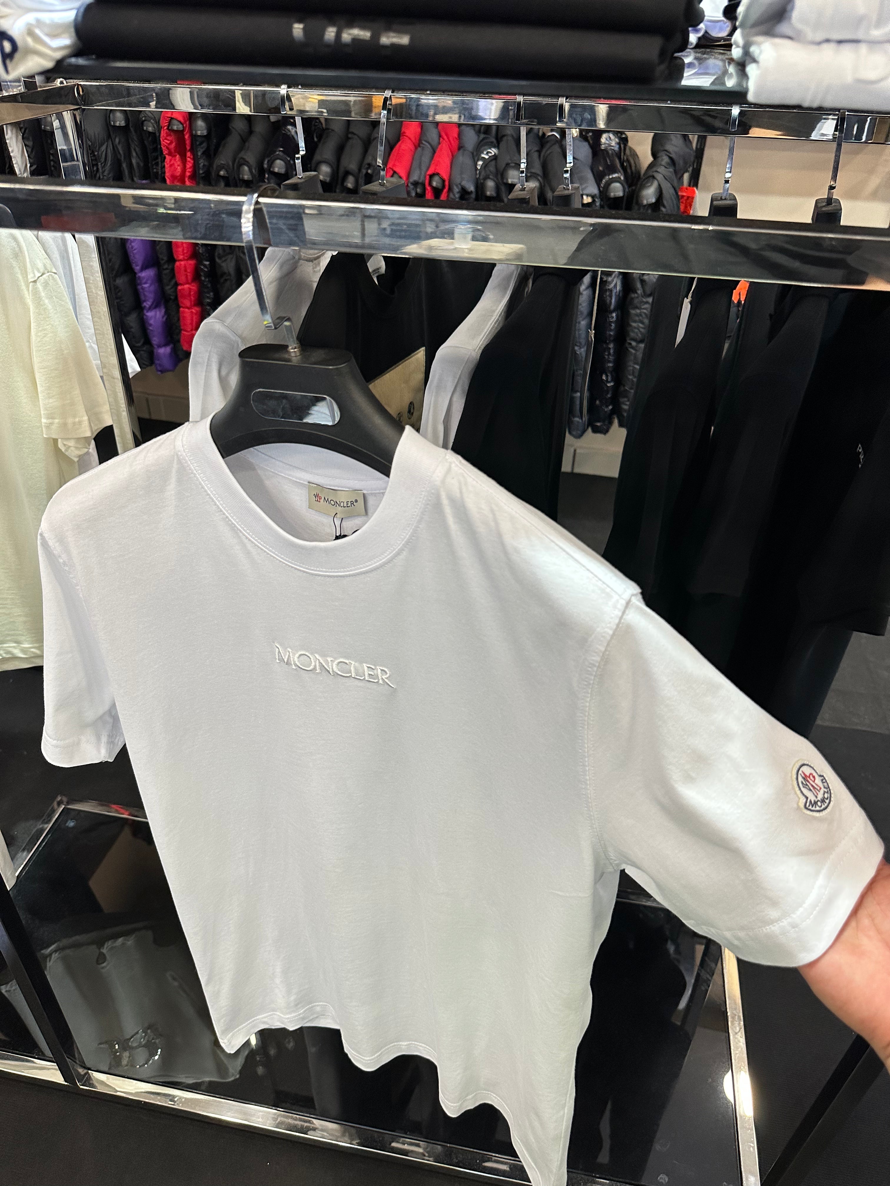 T-SHIRT 2026